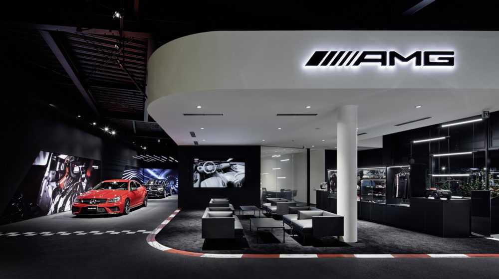 Mercedes-AMG Showroom in Tokio Setagaya